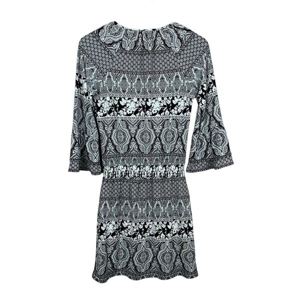 White House Black Market WHBM Blouson Dress Black White Mini Women's 00 - Picture 7 of 7